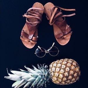 Free People.Flat Leather Wrap Gladiator Sandals.